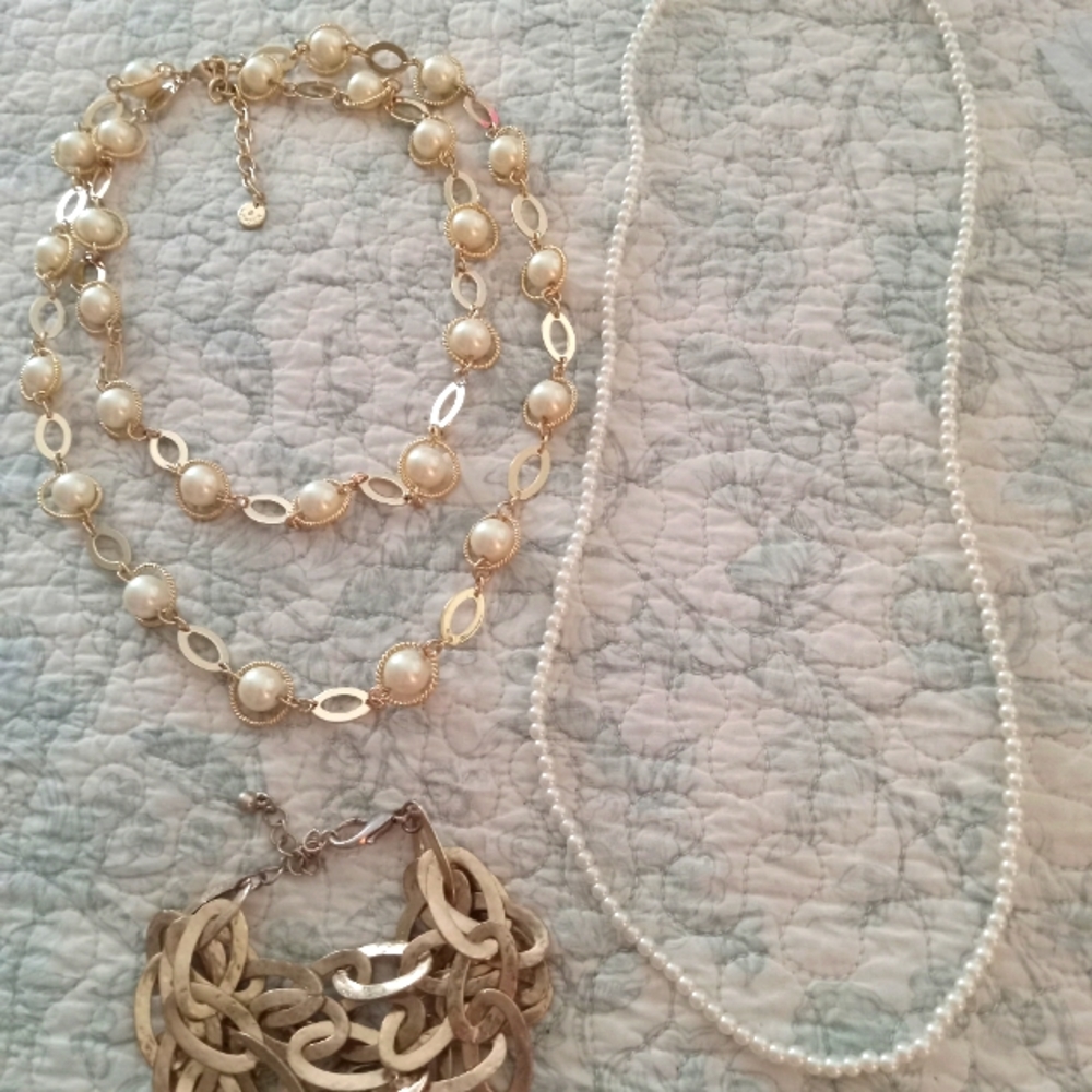 Necklace/Bracelet Bundle